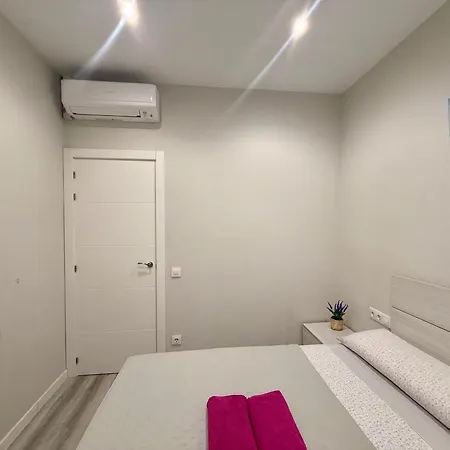 Camp Nou Nueva Casa 91 Appartement *