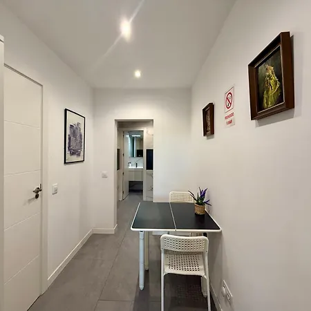 Camp Nou Nueva Casa 91 * Hospitalet de Llobregat